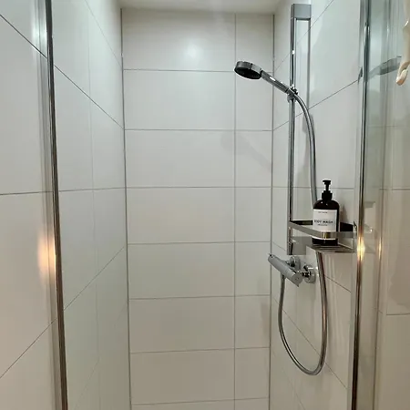 Cube, 13 Sqm, Newly Renovated Apartment Nürnberg