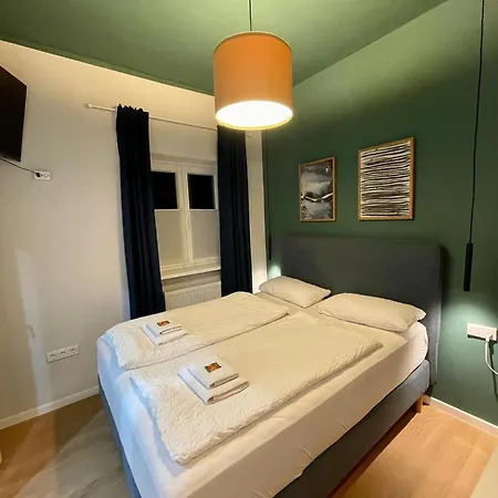 Cube, 13 Sqm, Newly Renovated * Nürnberg